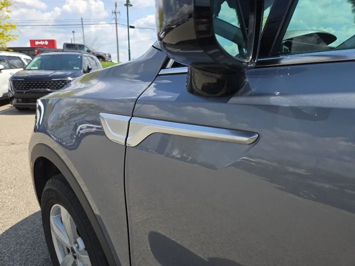 2022 Kia Sorento - view 31