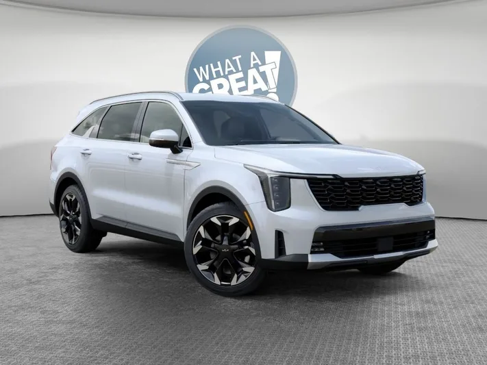 2026 Kia Sorento - view 8