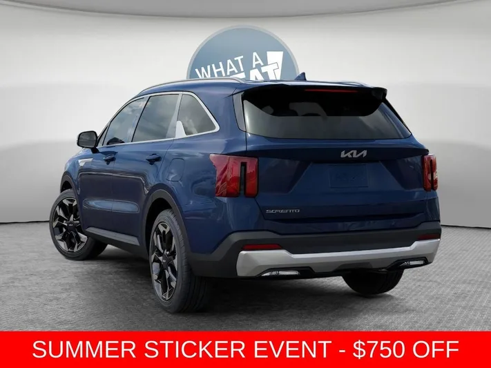 2026 Kia Sorento - view 4