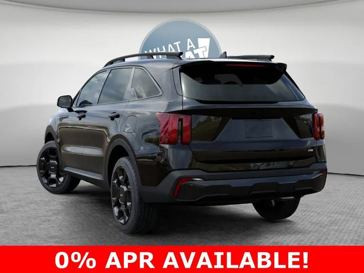 2026 Kia Sorento - view 4