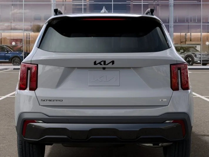 2026 Kia Sorento - view 13