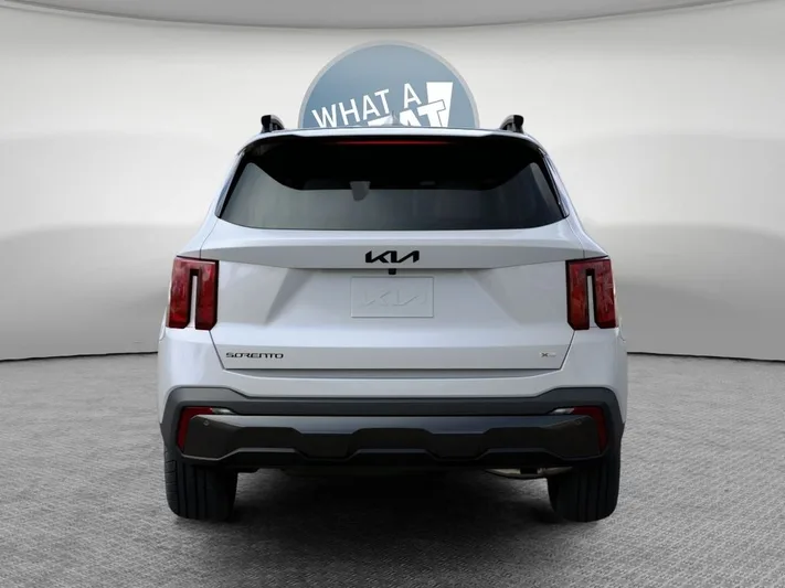 2026 Kia Sorento - view 13