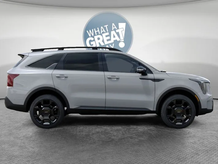 2026 Kia Sorento - view 7