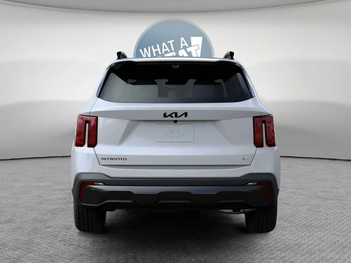 2026 Kia Sorento - view 13