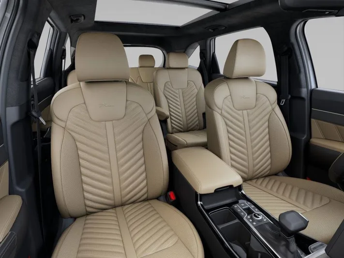 2026 Kia Sorento - view 15