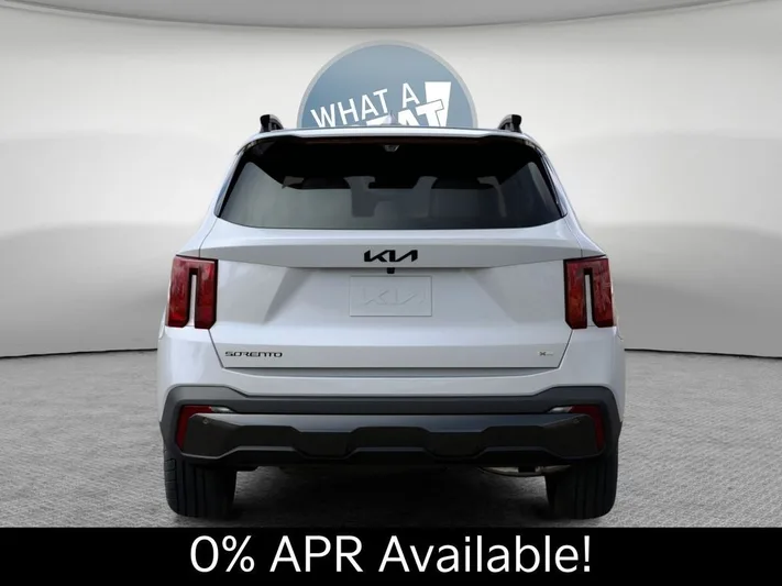 2026 Kia Sorento - view 13