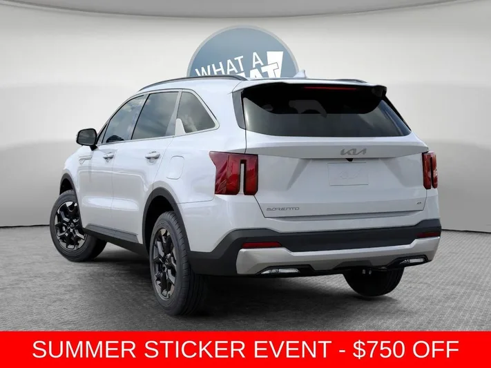 2026 Kia Sorento - view 4