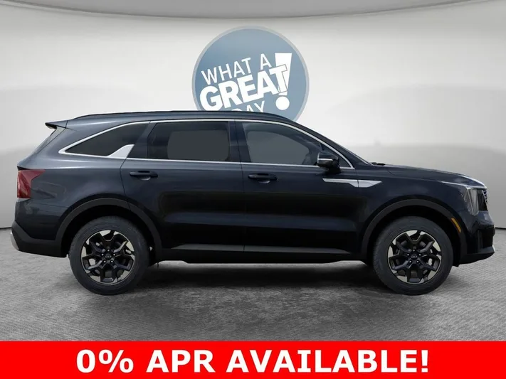 2026 Kia Sorento - view 7
