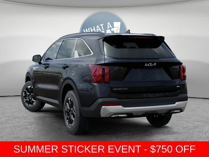 2026 Kia Sorento - view 4
