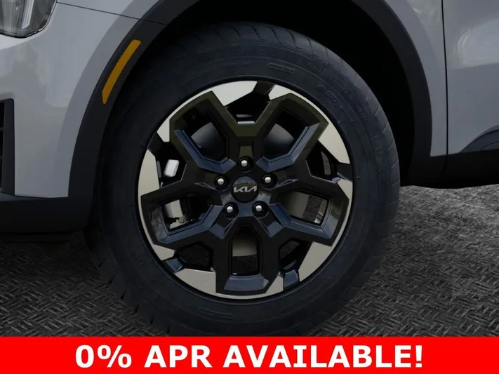 2026 Kia Sorento - view 9