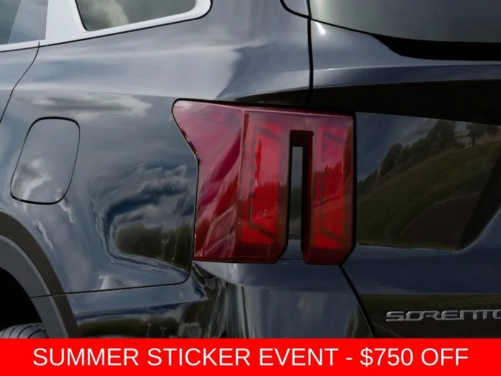 2026 Kia Sorento - view 11