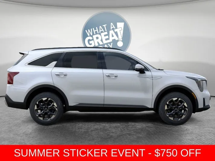 2026 Kia Sorento - view 7