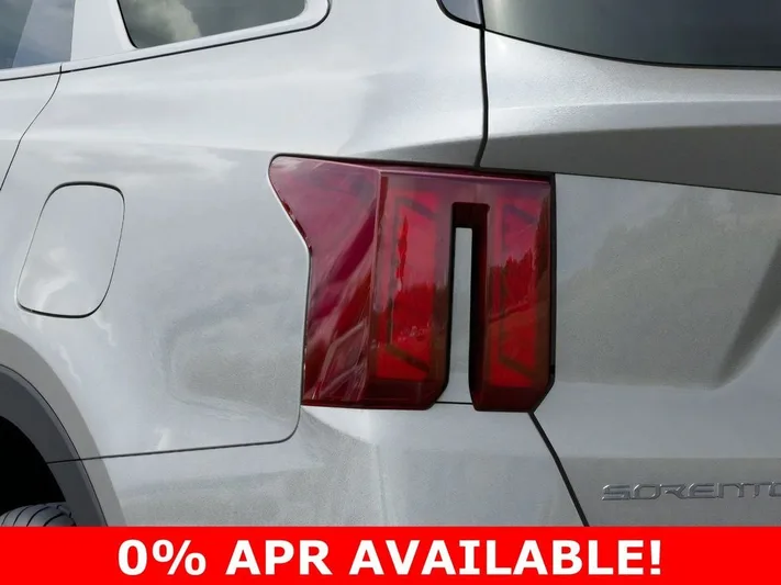 2026 Kia Sorento - view 11