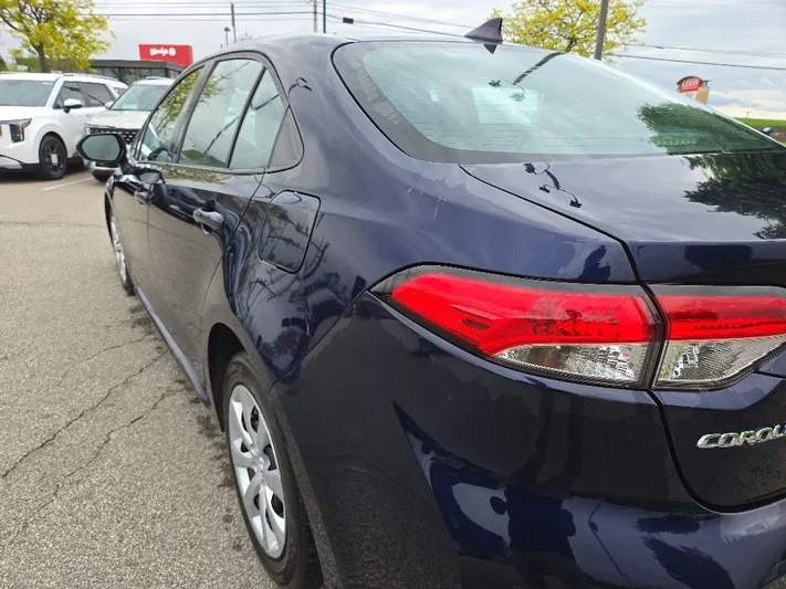 2023 Toyota Corolla - view 4