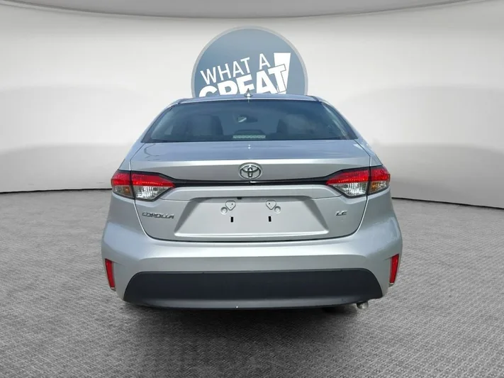 2023 Toyota Corolla - view 5