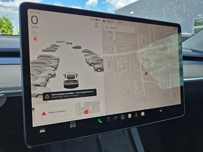 2023 Tesla Model - view 16