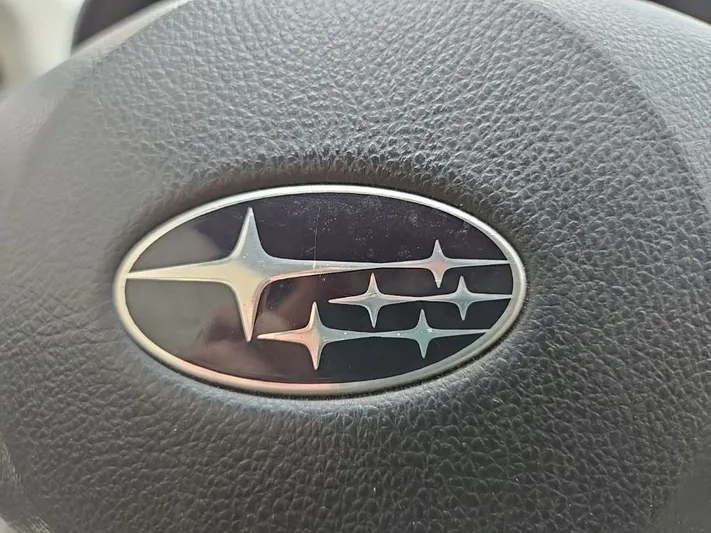 2013 Subaru Impreza - view 17
