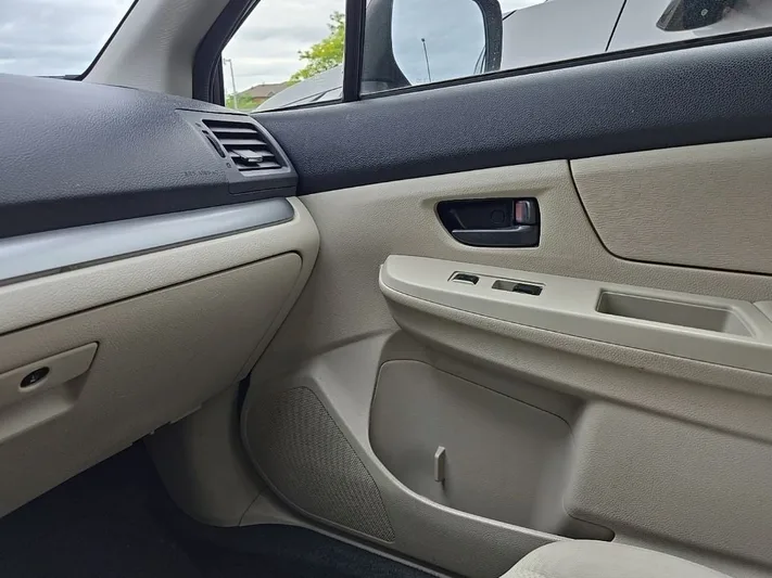 2013 Subaru Impreza - view 24