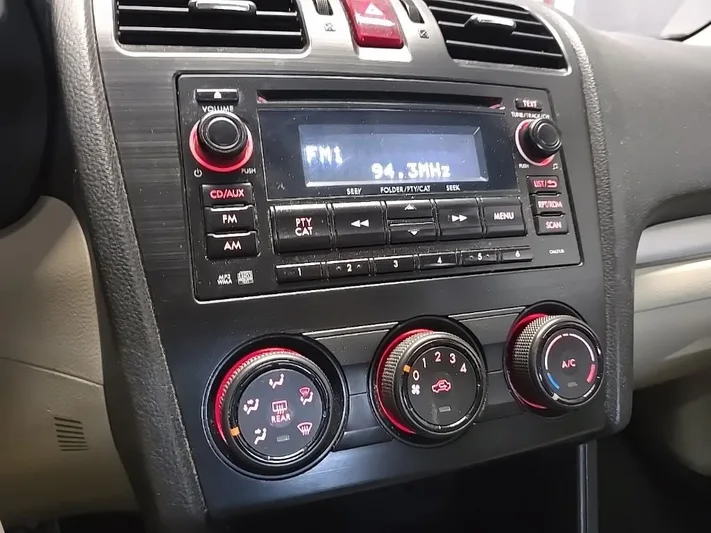2013 Subaru Impreza - view 27