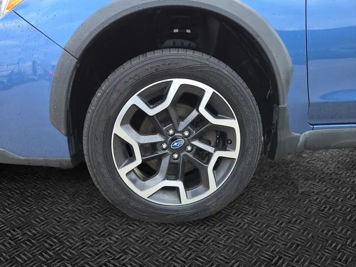 2016 Subaru Crosstrek - view 11