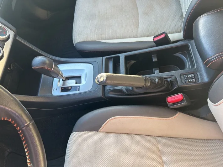 2016 Subaru Crosstrek - view 7