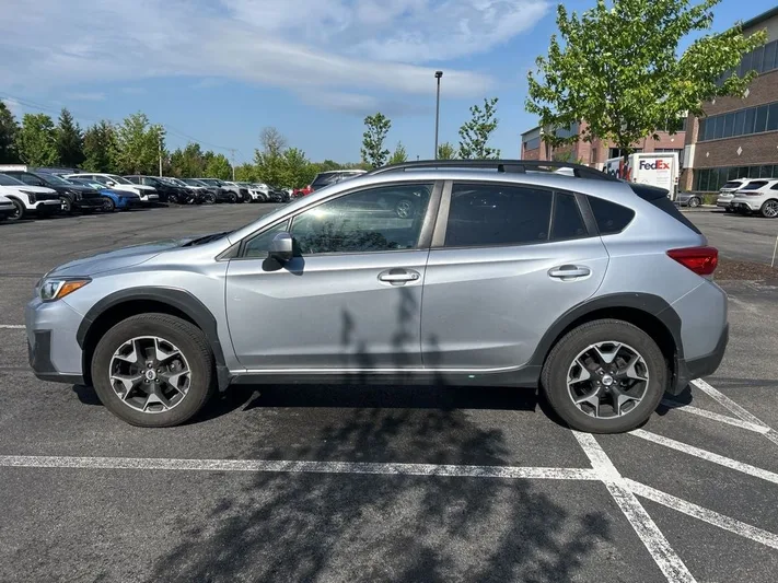 2018 Subaru Crosstrek - view 4