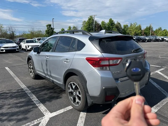 2018 Subaru Crosstrek - view 5
