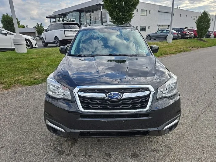2018 Subaru Forester - view 11