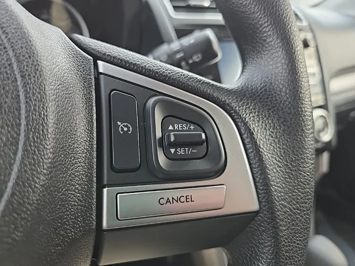 2018 Subaru Forester - view 17