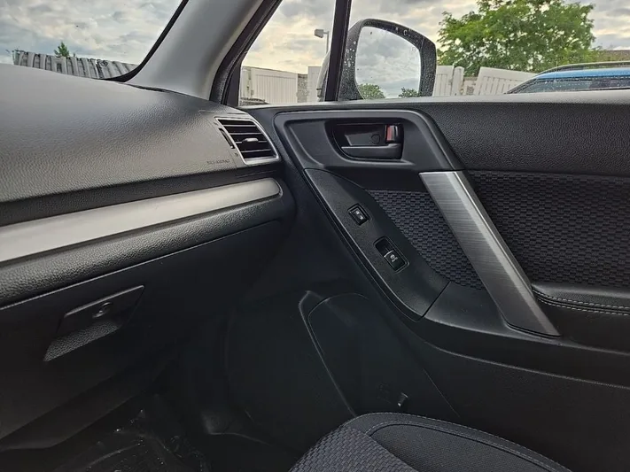 2018 Subaru Forester - view 26