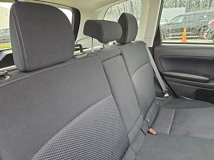 2018 Subaru Forester - view 34