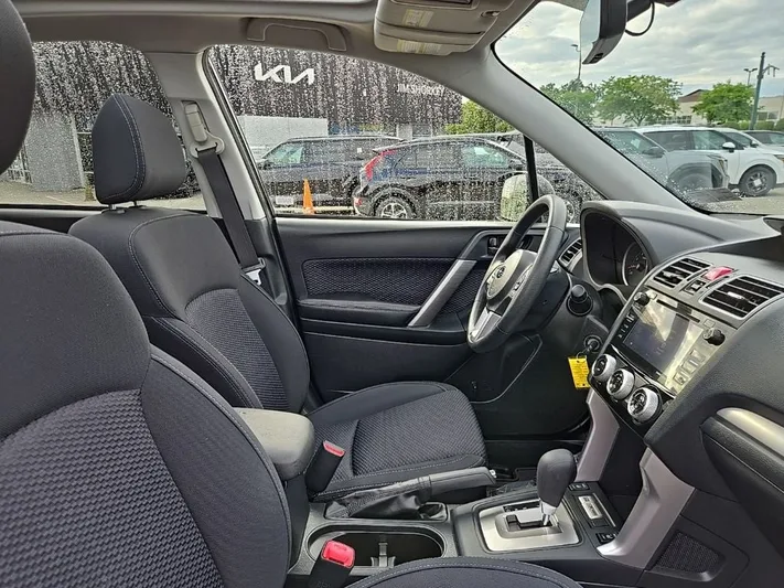 2018 Subaru Forester - view 35