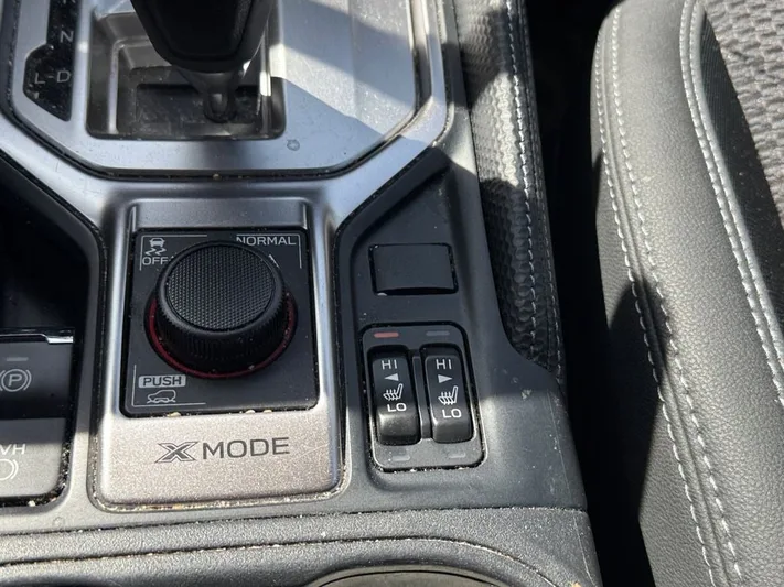 2024 Subaru Forester - view 28