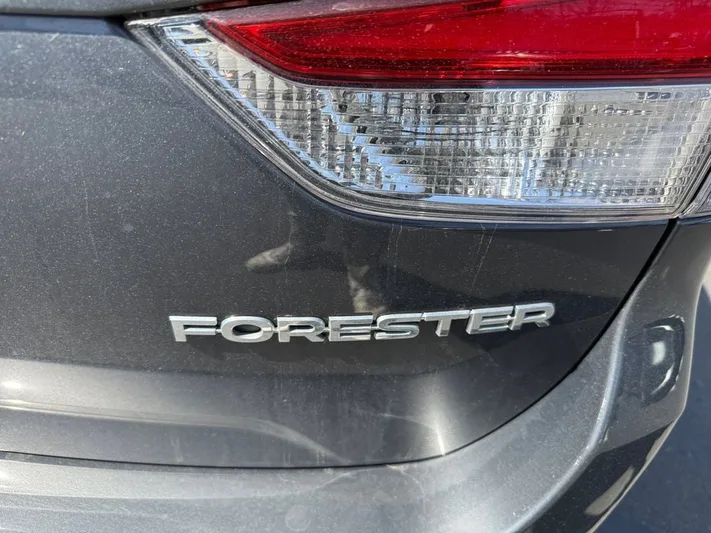 2024 Subaru Forester - view 32