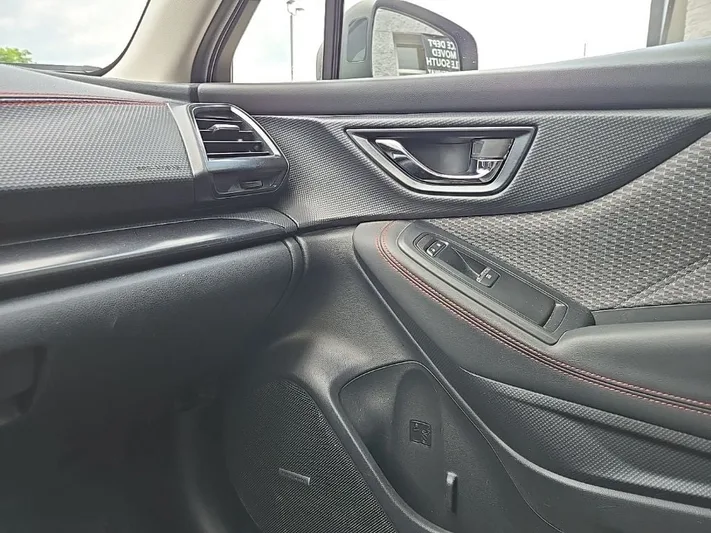 2024 Subaru Forester - view 29