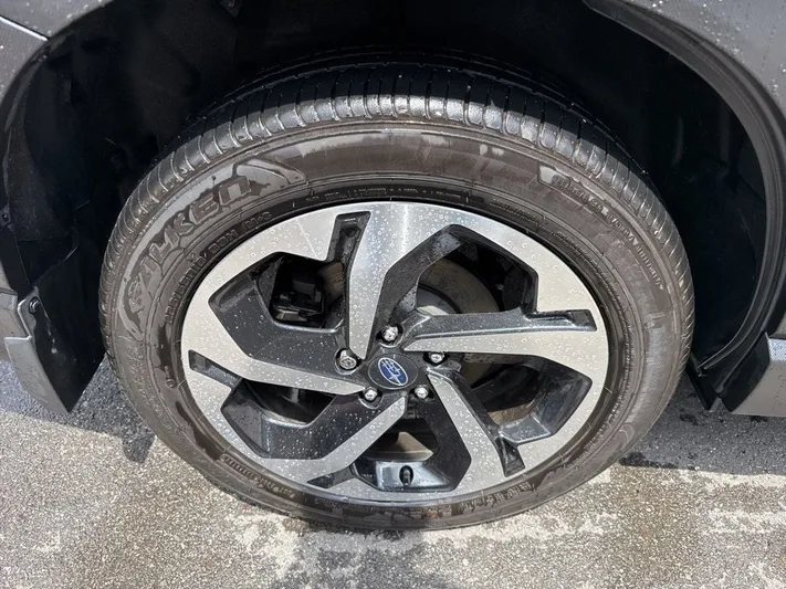 2024 Subaru Forester - view 40
