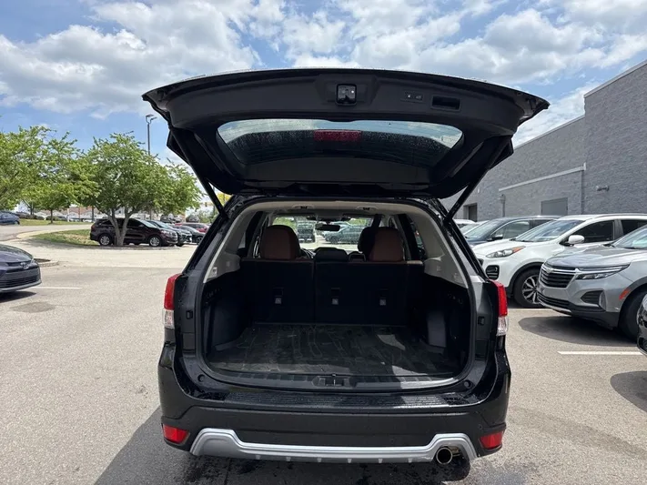 2024 Subaru Forester - view 5