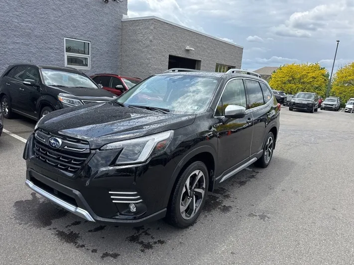 2024 Subaru Forester - view 9