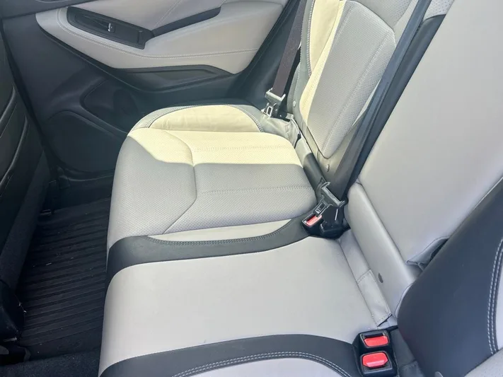 2019 Subaru Forester - view 9