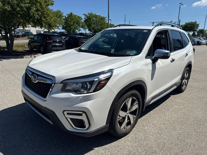 2019 Subaru Forester - view 3