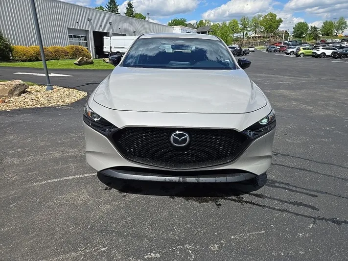 2024 Mazda Mazda3 - view 11