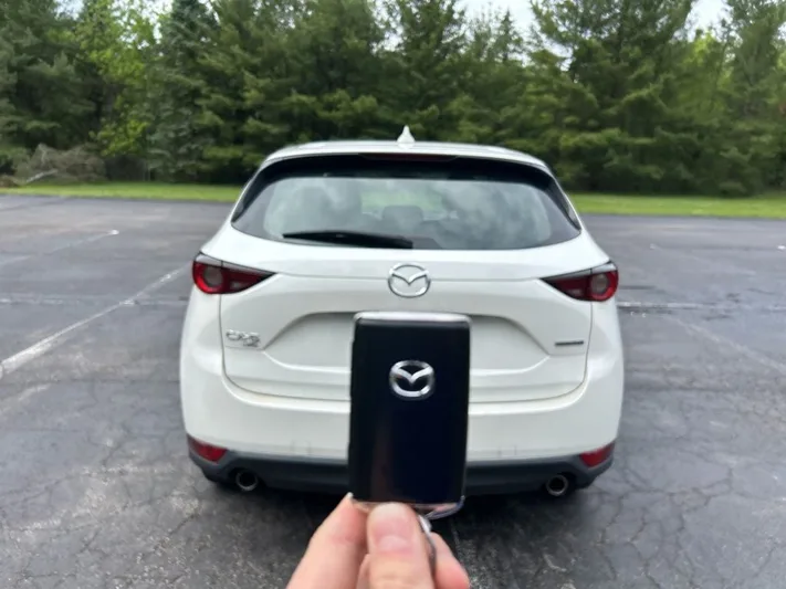 2020 Mazda CX-5 - view 6