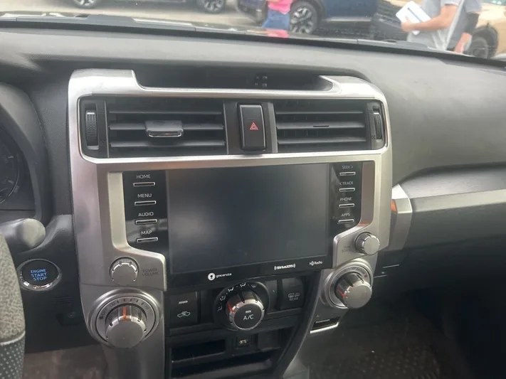 2023 Toyota 4Runner - view 11