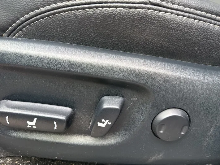 2023 Toyota 4Runner - view 16