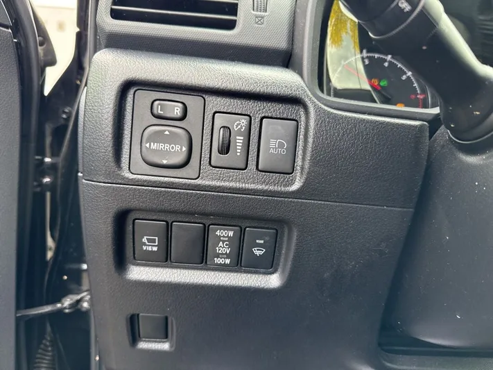 2023 Toyota 4Runner - view 19