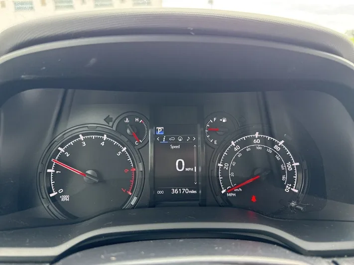 2023 Toyota 4Runner - view 21