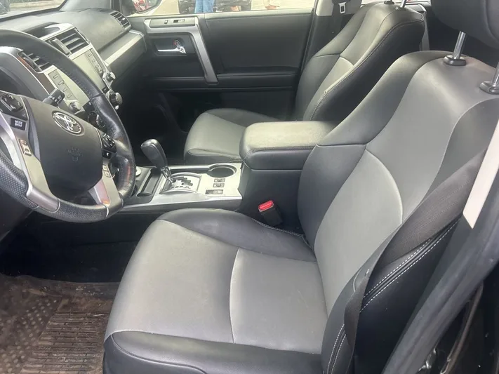 2023 Toyota 4Runner - view 8