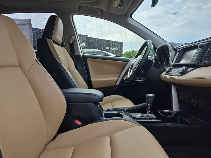 2018 Toyota RAV4 - view 38
