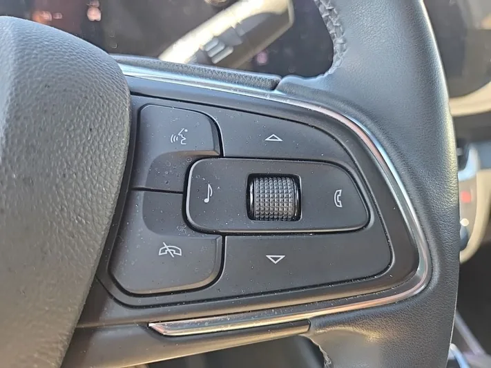 2024 Buick Envista - view 15