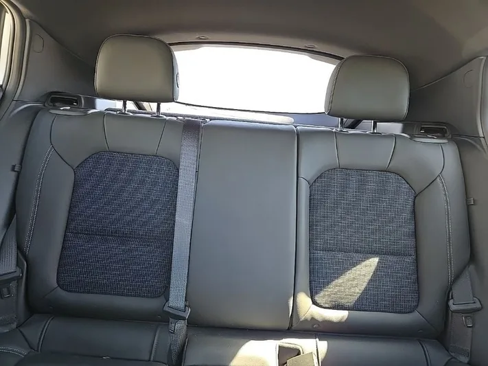 2024 Buick Envista - view 23